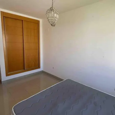Maison 3 Chambres 5 Personnes Holiday home Marbella